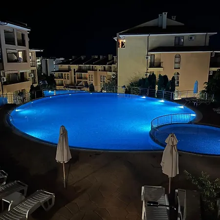 Paradise Dreams Апартаменты *